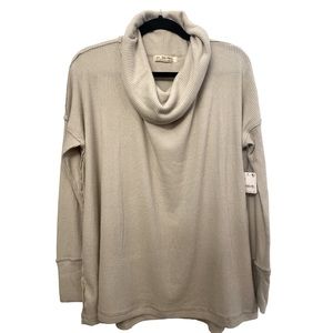 “We The Free” Free People Rib Knit, Cowl Neck, Split Back Tunic  size Small NWT